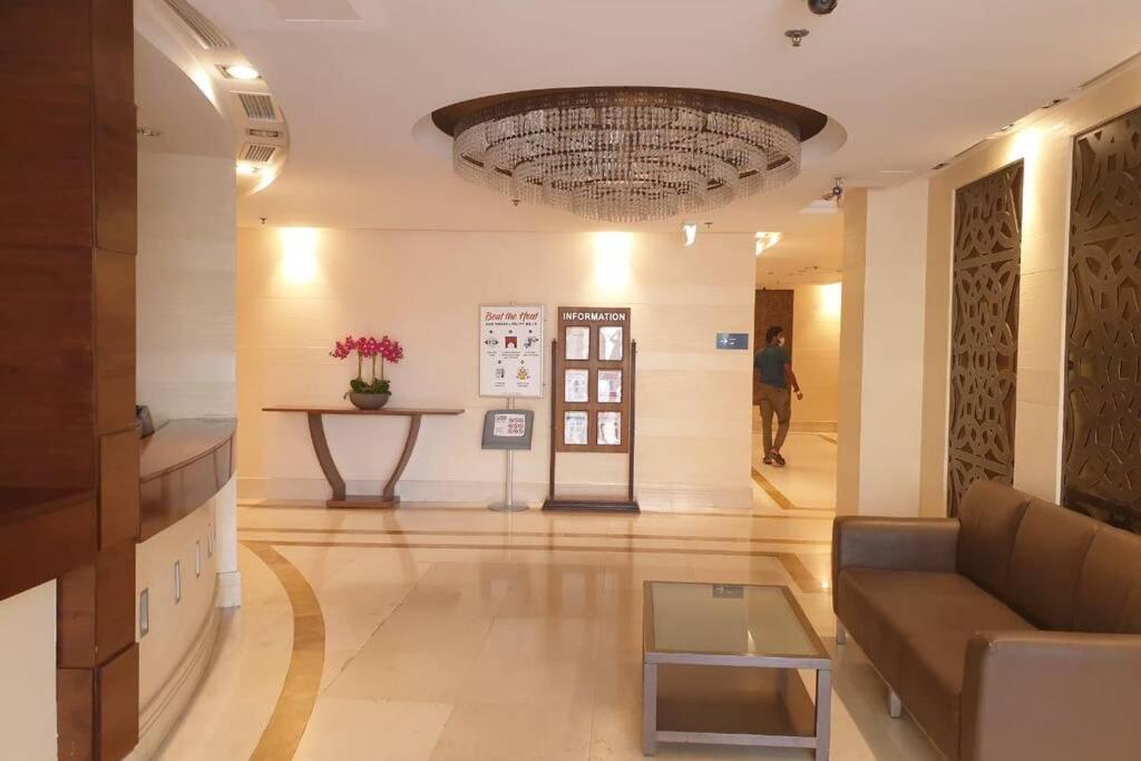 Beautiful Apartment With Amazing Sea Views Dubaj Kültér fotó