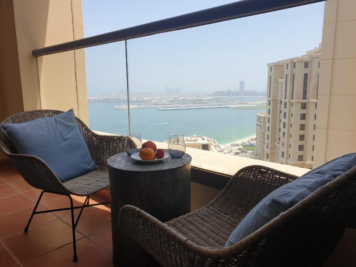 Beautiful Apartment With Amazing Sea Views Dubaj Kültér fotó