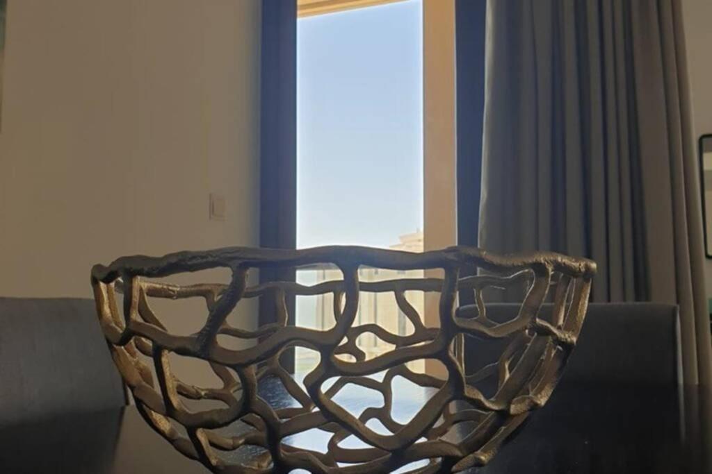 Beautiful Apartment With Amazing Sea Views Dubaj Kültér fotó