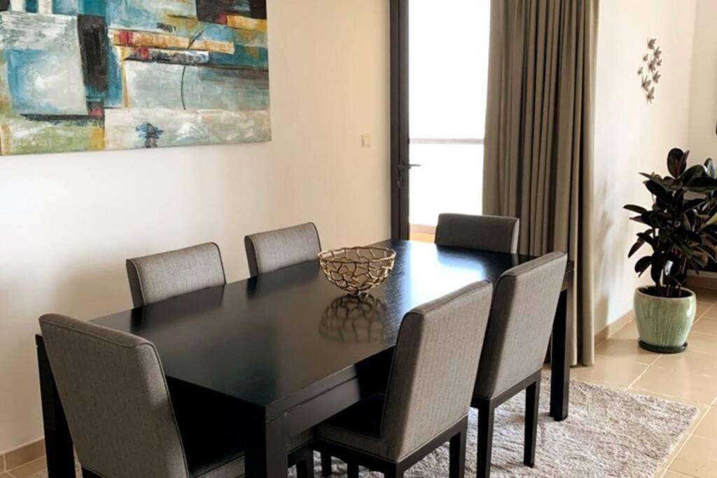 Beautiful Apartment With Amazing Sea Views Dubaj Kültér fotó