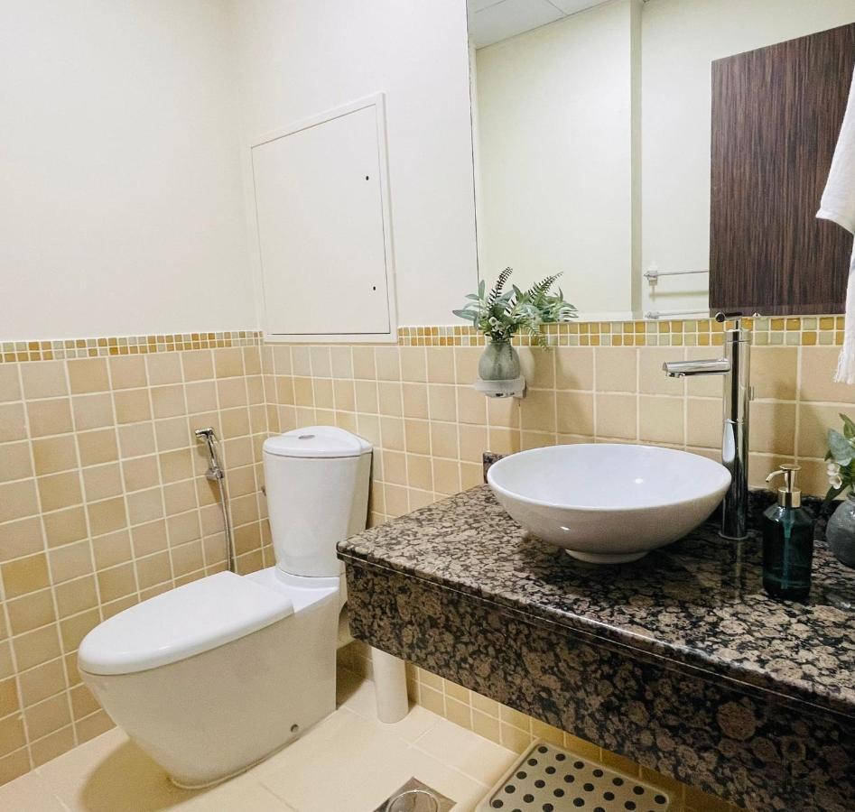 Beautiful Apartment With Amazing Sea Views Dubaj Kültér fotó
